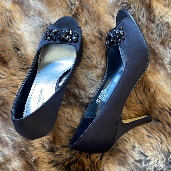 Isaac Mizrahi heels - Picture 4 of 7